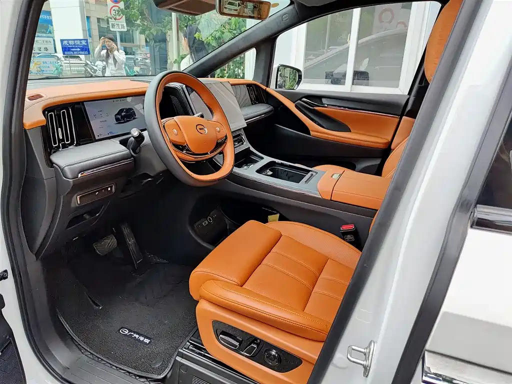 GAC Trumpchi Trumpchi Xiangwang M8 2025 Model QianKun Series Ultra First Class фото 7