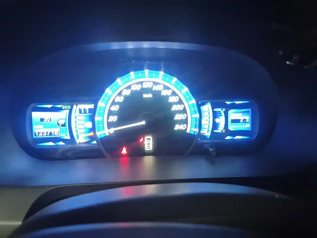 BYD S7 2015 2.0T Upgrade Automatic Premium фото 8