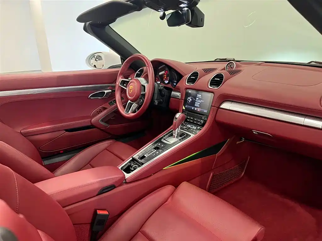 Porsche 718 2022 Boxster 2.0T фото 10