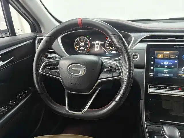 GAC Trumpchi Trumpchi GS4 PLUS 2021 270T Automatic Starlight Edition фото 8