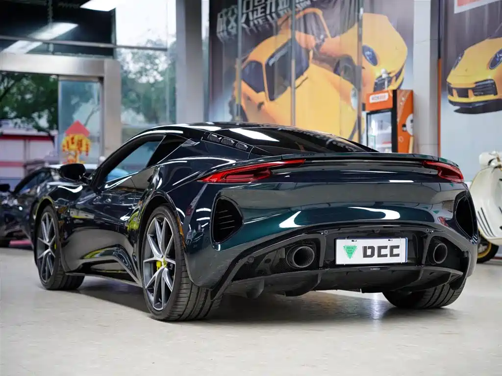 Lotus Cars EMIRA 2021 2.0T DCT First Edition фото 47