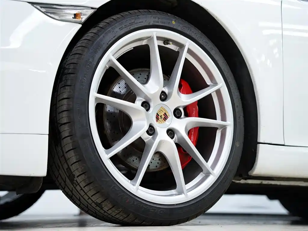 Porsche 911 2012 Carrera S 3.8L фото 18
