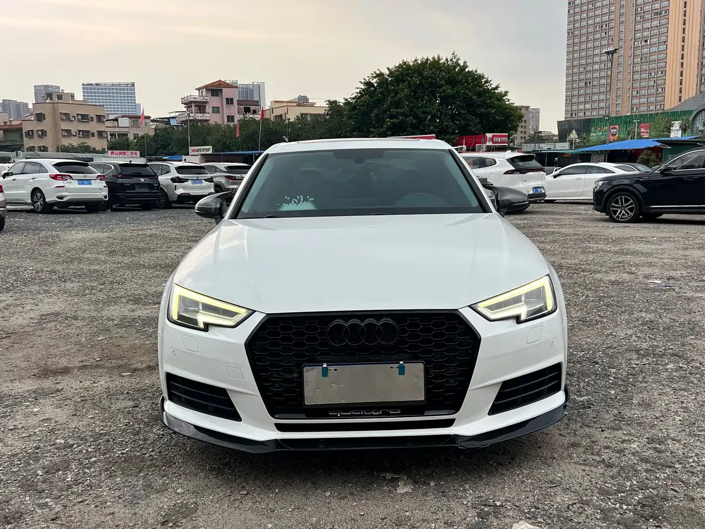 Audi A4L 2017 40 TFSI Fashion Edition фото 2