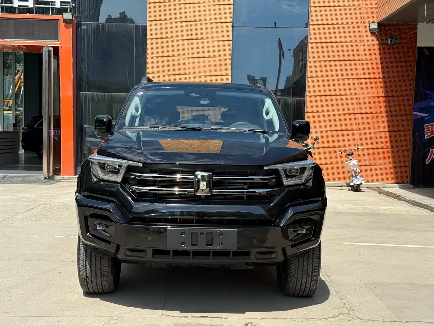 Tank 400 New Energy 2024 Hi4-T Off-Road Edition фото 2
