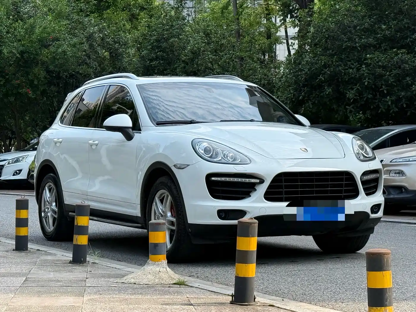 Porsche Cayenne 2011 Cayenne 3.0T фото 2