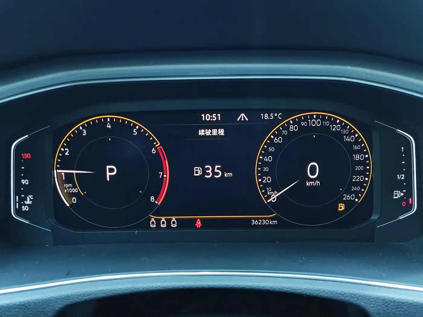 Volkswagen T-ROC 2022 280TSI DSG 2WD Elite PLUS фото 13