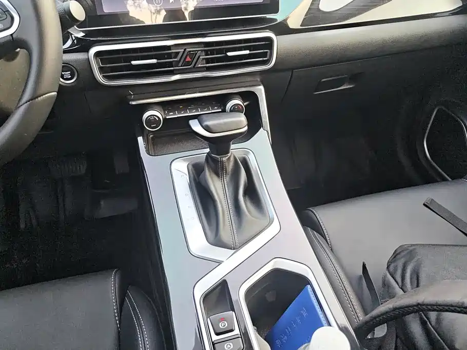 Geely Binyue 2025 2025 1.5L CVT Super Edition