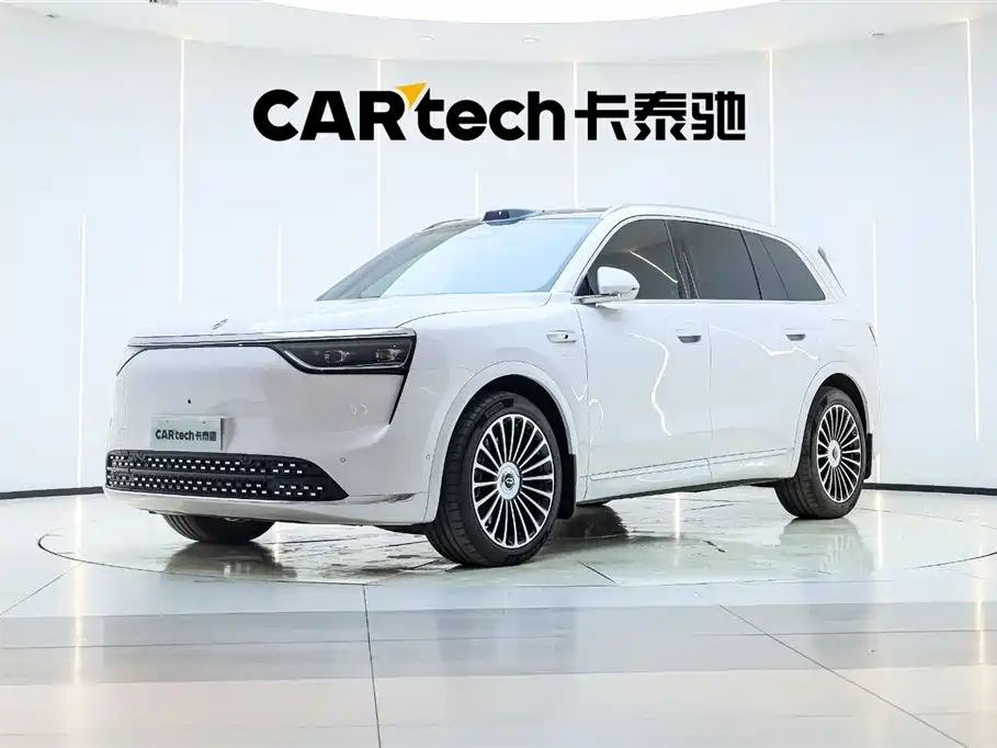 AITO Wenjie AITO M8 2025 Extended Range Ultra 53.4kWh 6-Seater
