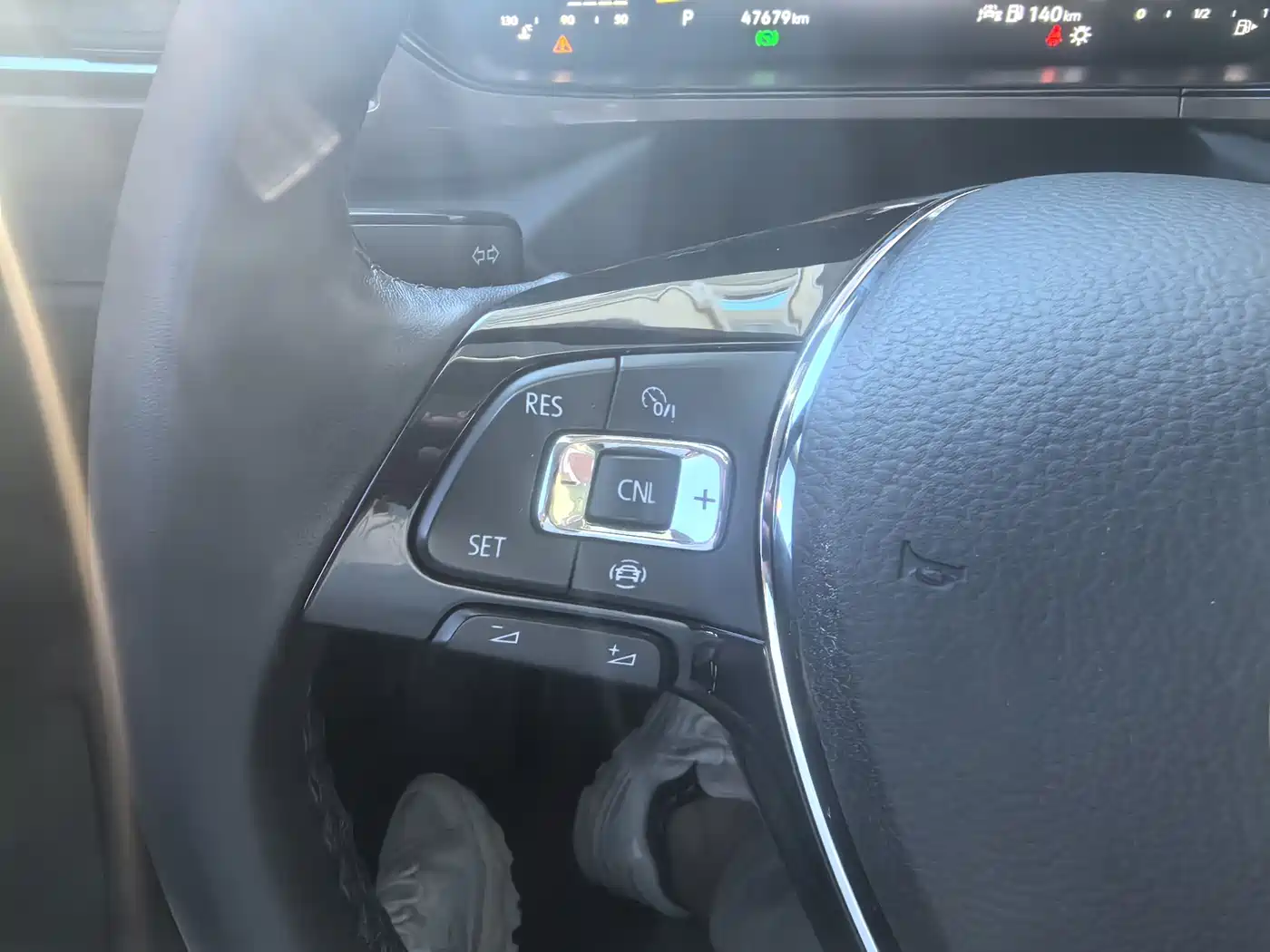 Volkswagen Tharu 2022 280TSI 2WD Comfort фото 14
