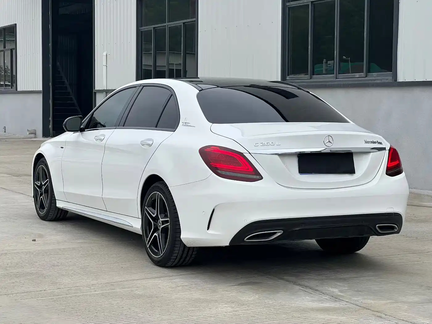 Mercedes-Benz C-Class 2021 C 260 Starry Exclusive Edition фото 4