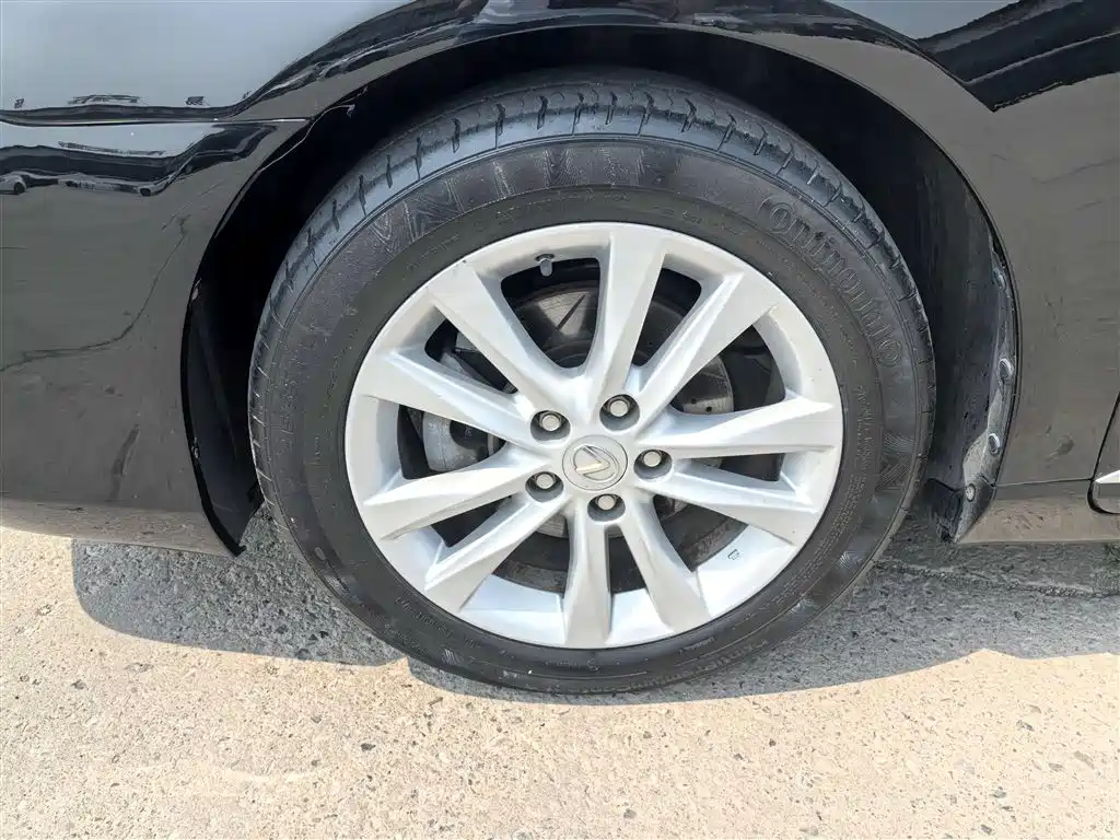 Lexus ES 2012 240 Special Limited Edition фото 14