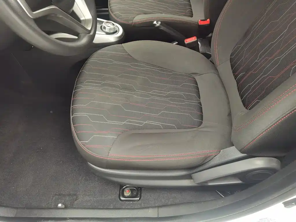 Changan Benben 2019 2015 1.4L IMT Luxury (China V)