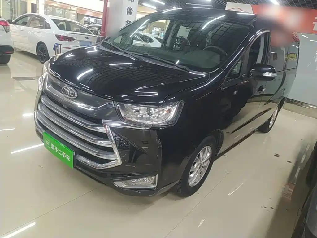 2022 JAC Refine M4