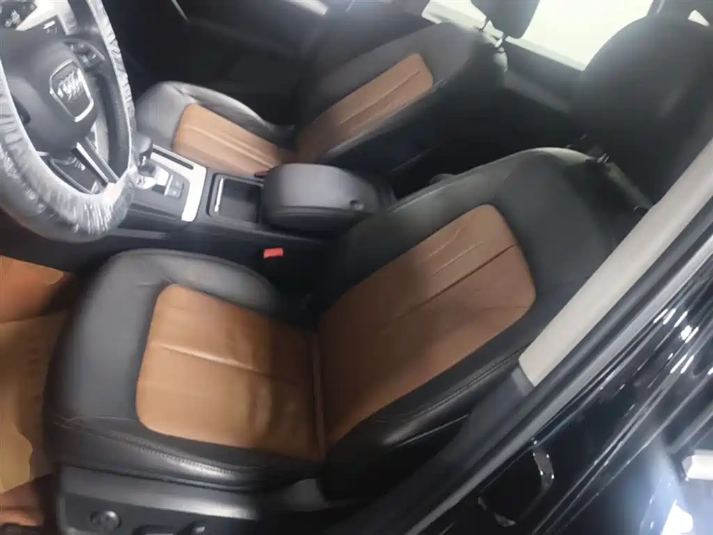 Audi Q5L 2020 Facelift 40 TFSI Honor Fashion фото 11