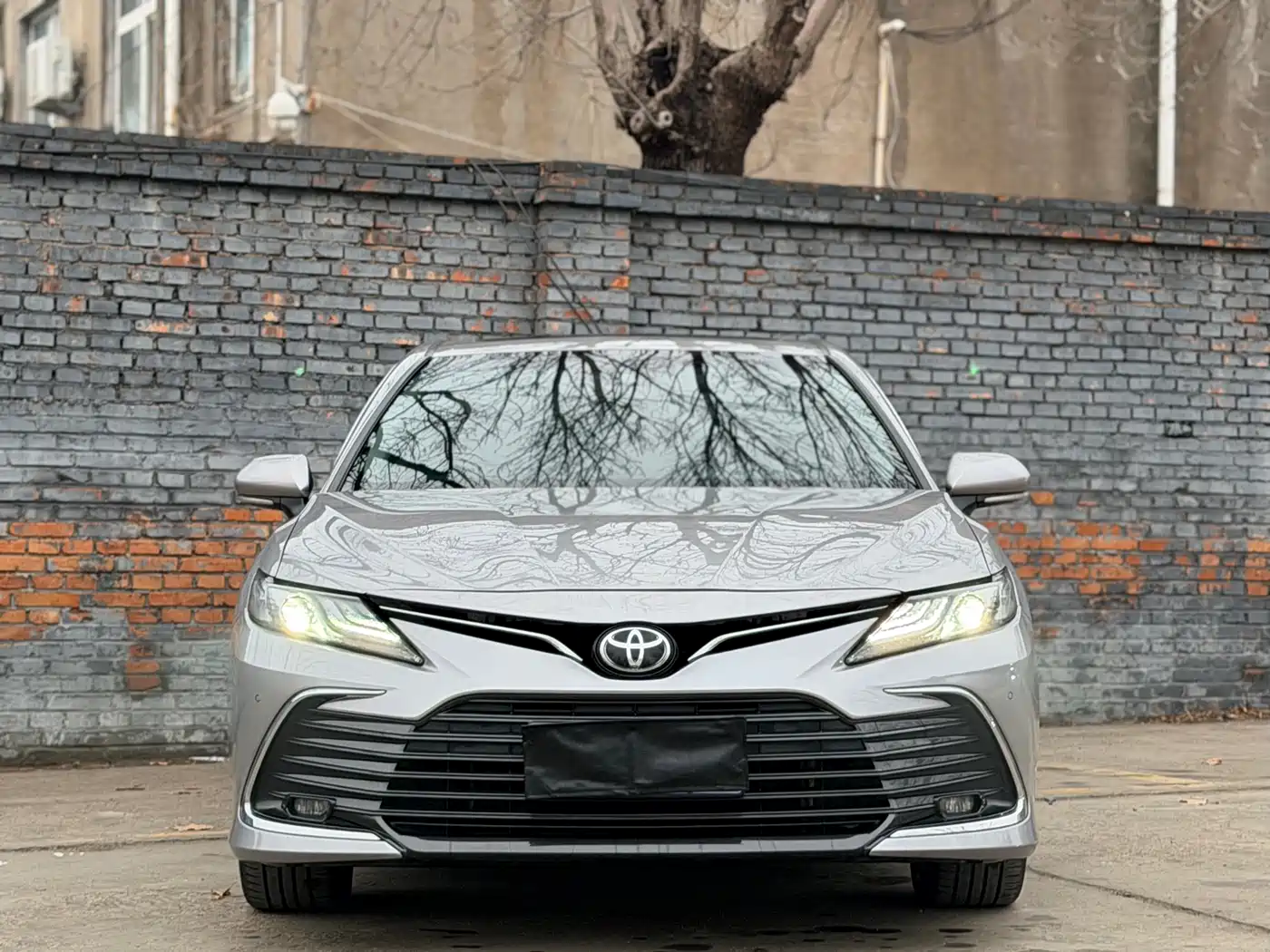 Toyota Camry 2021 2.0G Luxury Edition фото 2