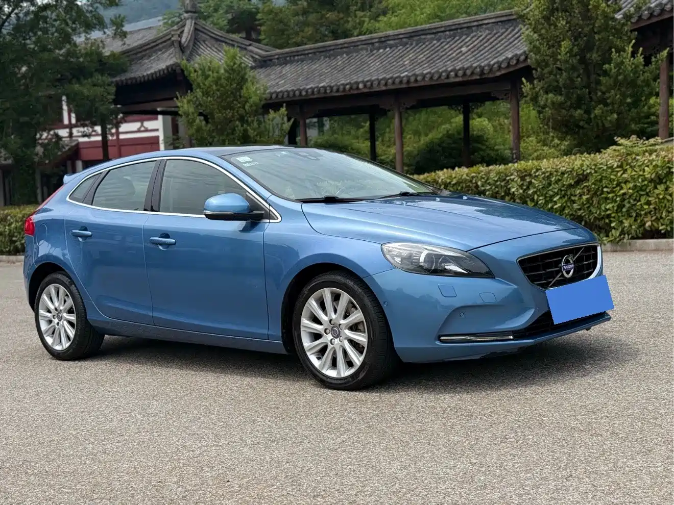 Фото 3 - Volvo V40