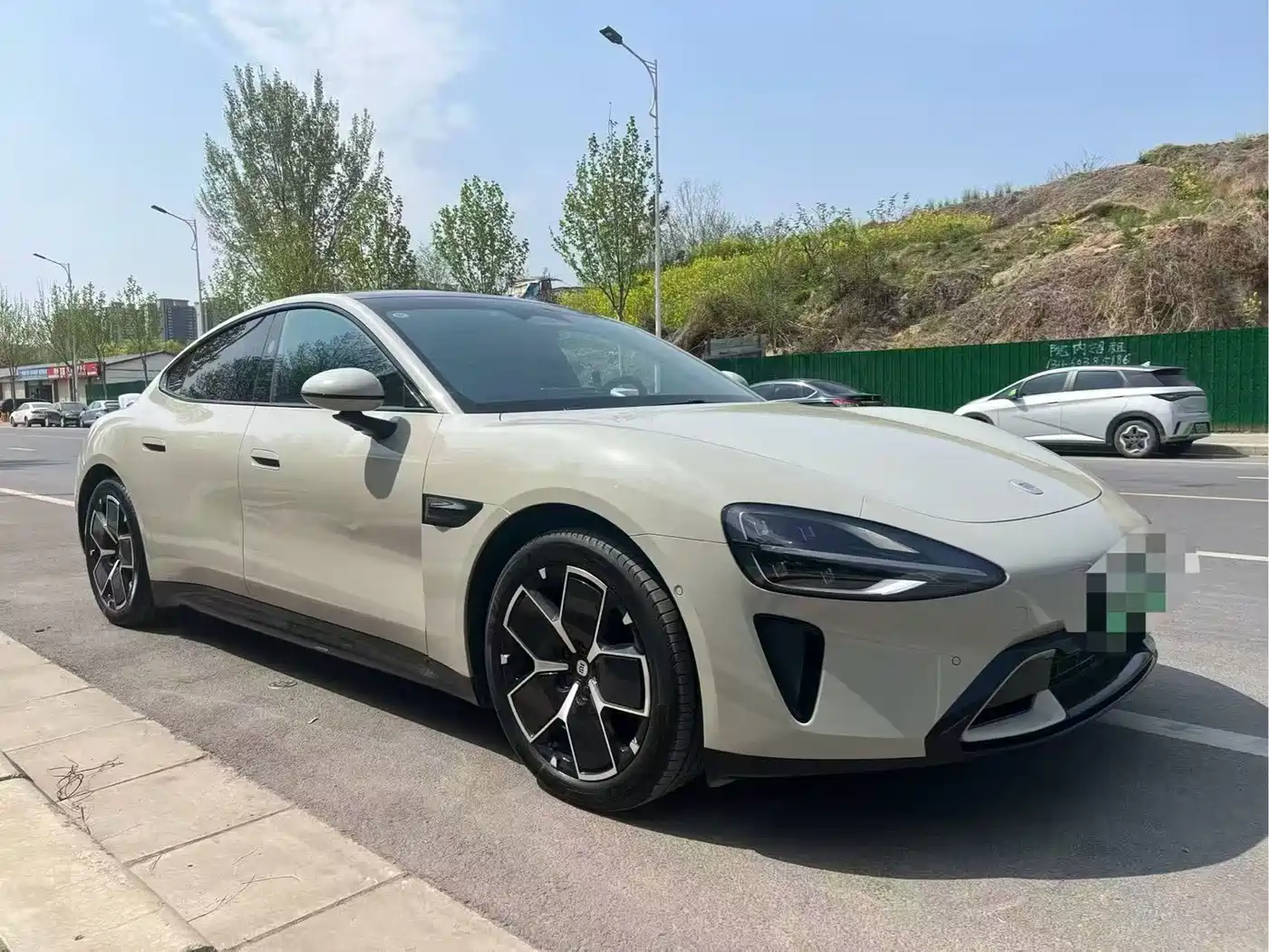 XIAOMI CAR XIAOMI SU7