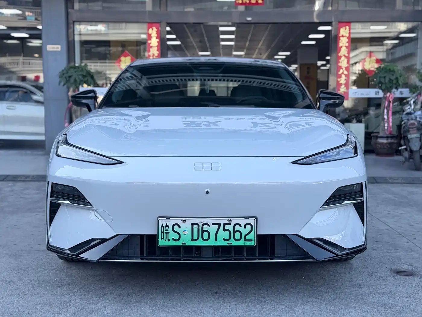 Geely Galaxy Galaxy E8 2024 2024 550km RWD PRO