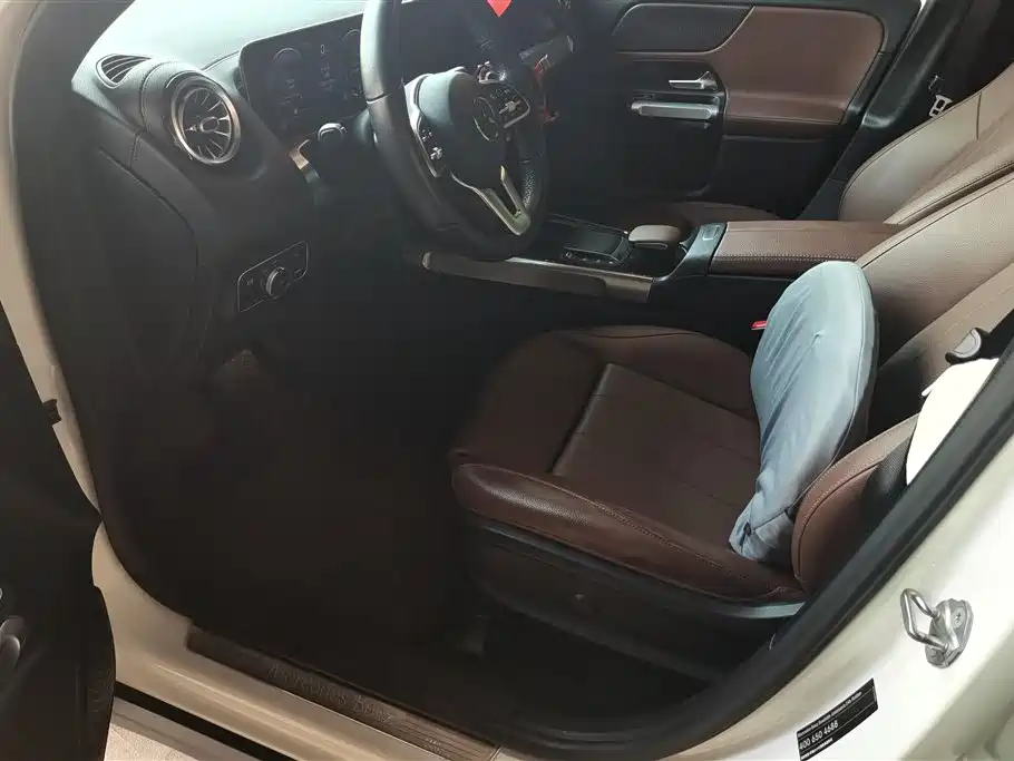 Mercedes-Benz GLB 2020 Facelift GLB 200 Dynamic фото 9