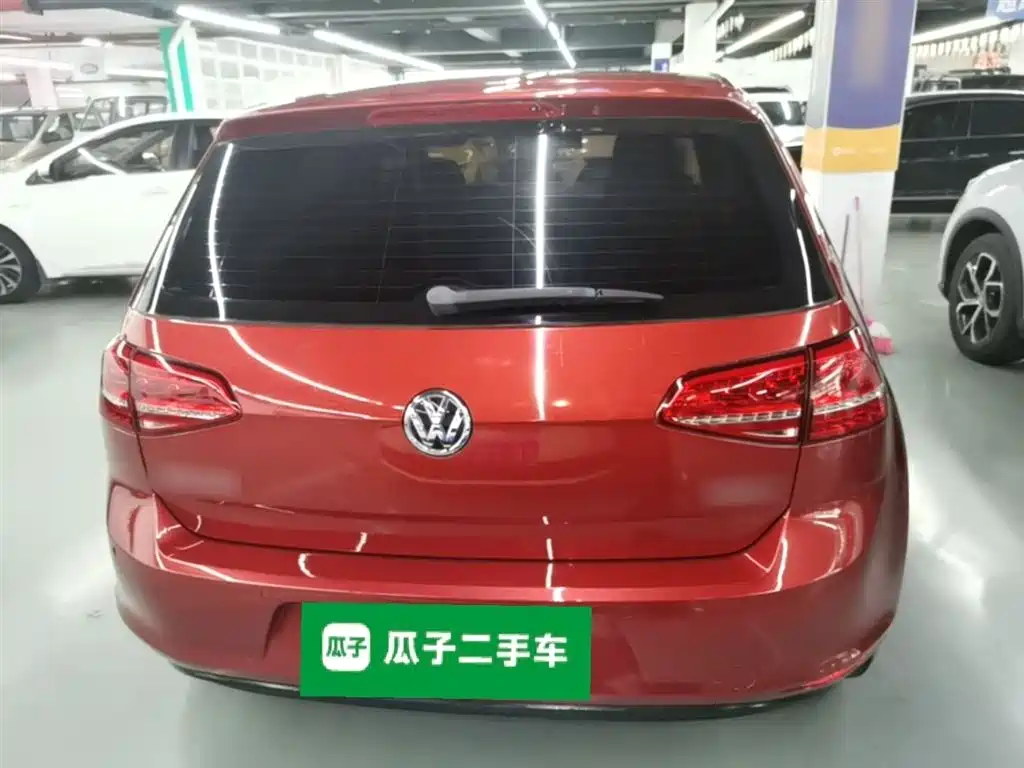 Volkswagen Golf 2016 1.6L Automatic Comfort фото 6