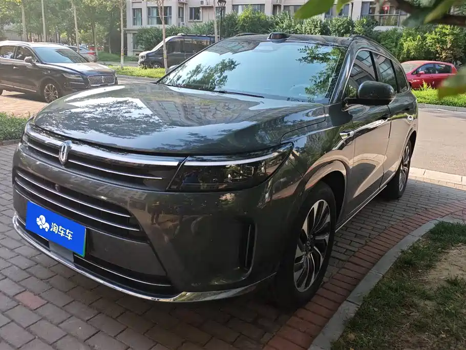 AITO Wenjie AITO M7 2024 1.5T Smart AWD Max Edition 5-Seater