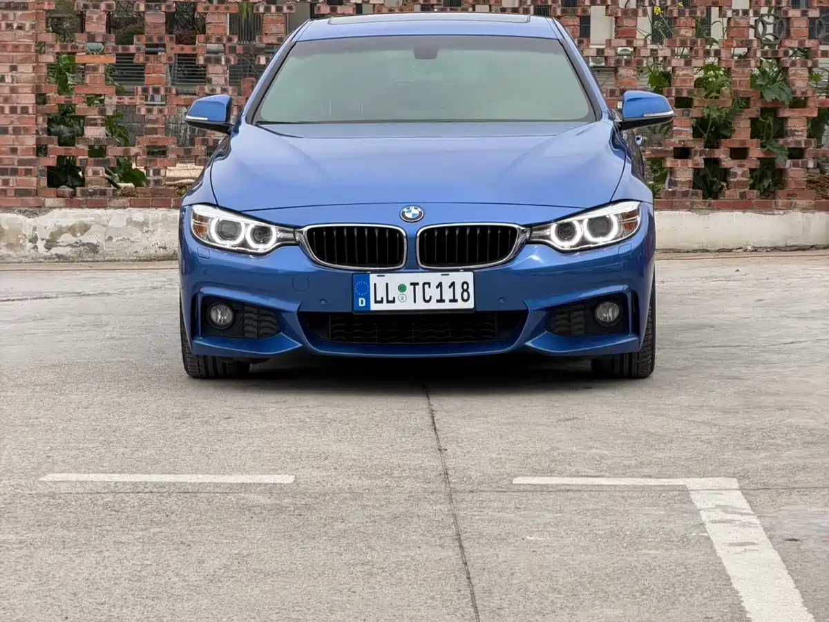 BMW 4 SERIES