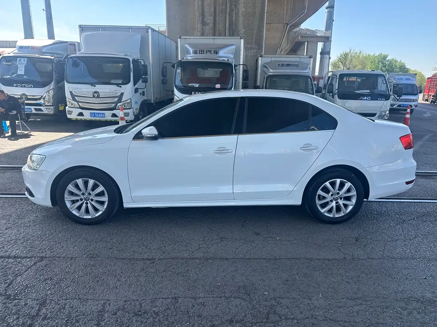 Volkswagen Sagitar 2012 Model 1.4TSI Automatic Fashion фото 3