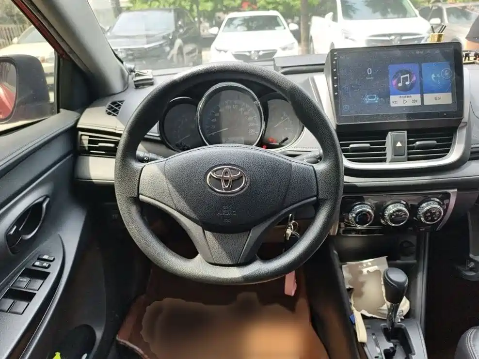 Toyota YARiS L Zhi Xuan 2017 1.5E CVT Speed Upgrade Edition фото 14