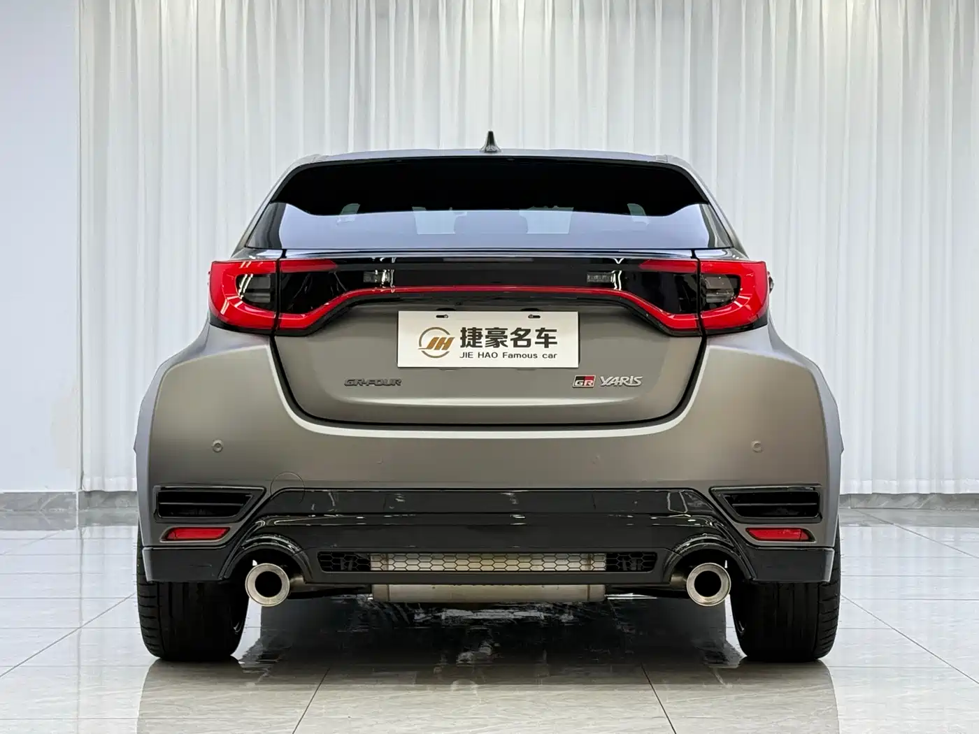 Toyota GR YARIS 2024 GR Evolution Edition фото 10