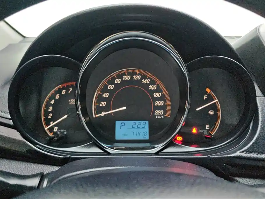 Toyota YARiS L Zhi Xuan 2021 Zhi Xuan X 1.5L CVT Luxury Edition фото 14