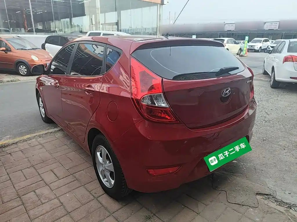 Hyundai Reina 2015 2014 Model 1.4L Automatic GLX