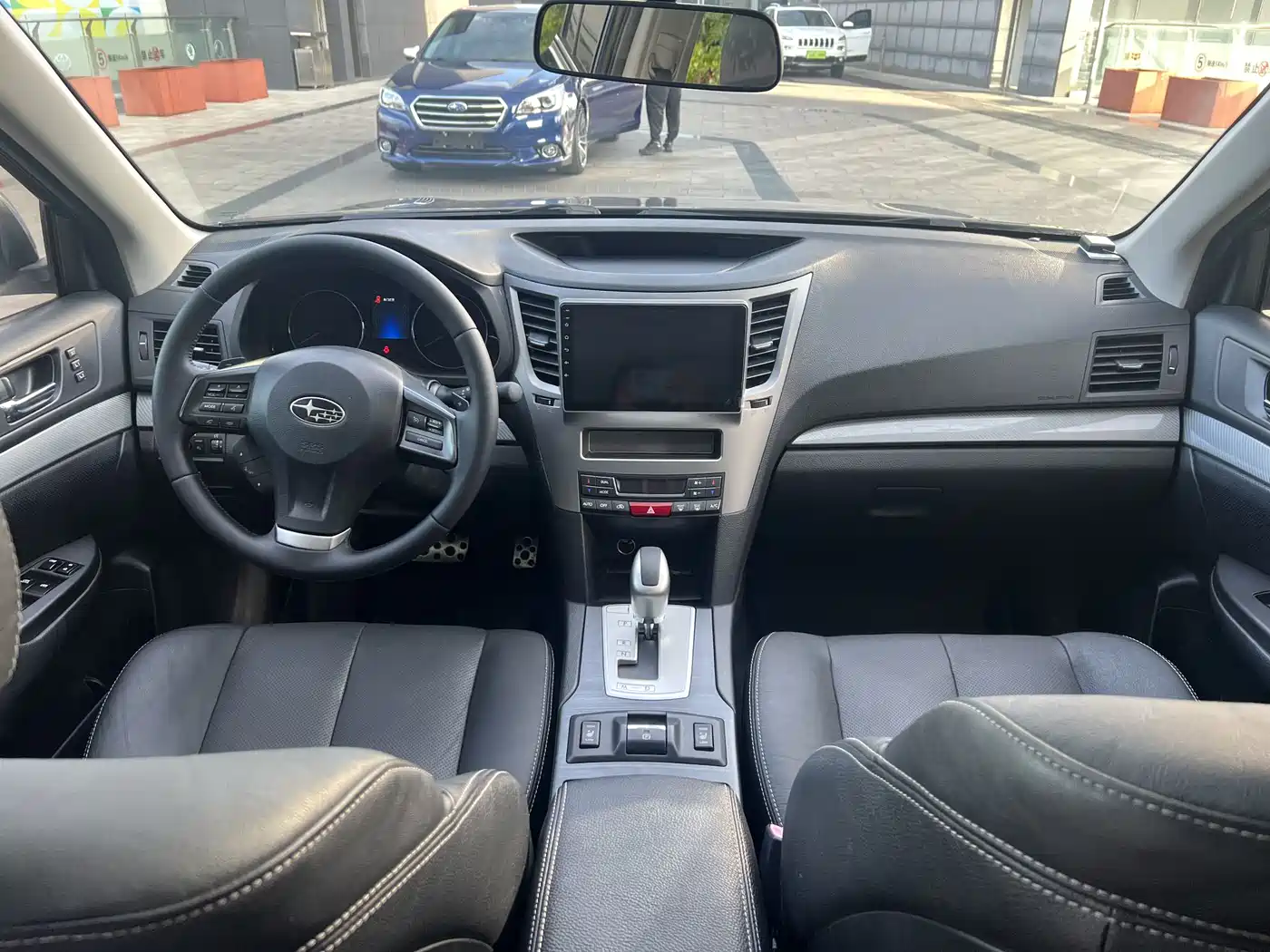 Subaru Outback 2014 2.5i Elegance Sport Edition фото 5