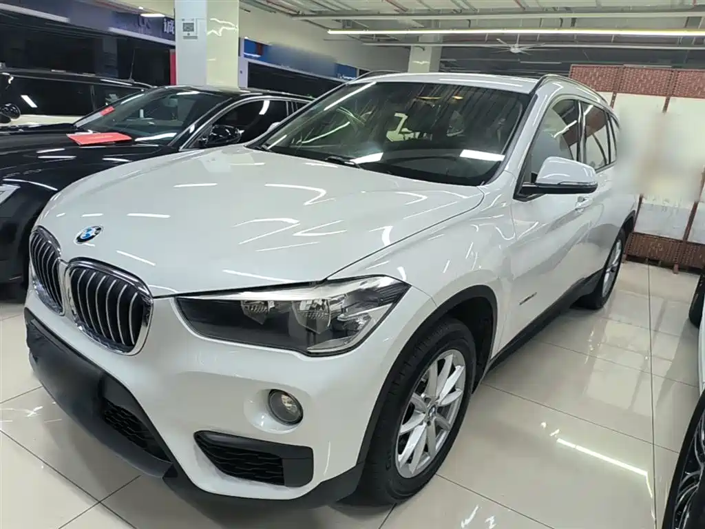 BMW X1 2016 sDrive18Li Fashion Model фото 2