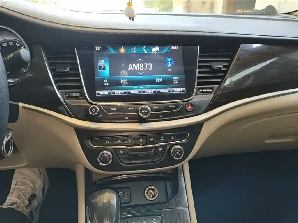 Buick Verano 2019 Sedan 15S Auto Leading фото 13