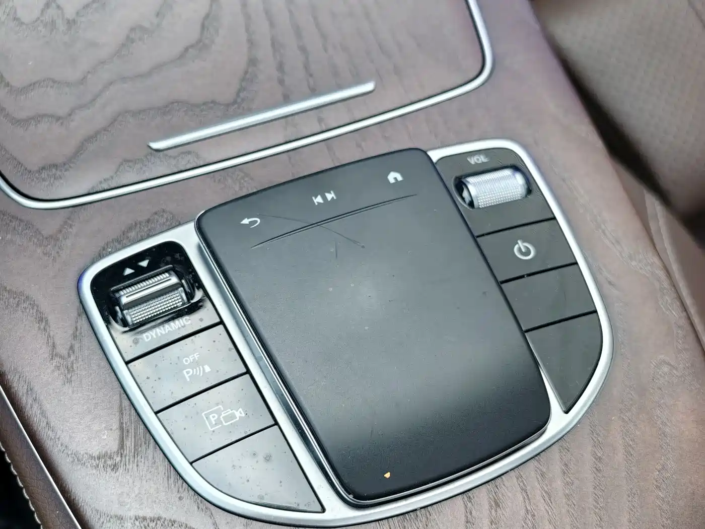Mercedes-Benz E-Class New Energy 2022 Facelift E 350 e L Plug-in Hybrid Sedan фото 25