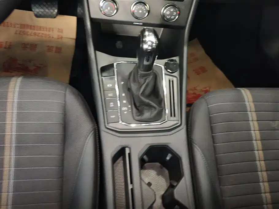 Volkswagen Lavida 2022 280TSI DSG Comfort Edition фото 16