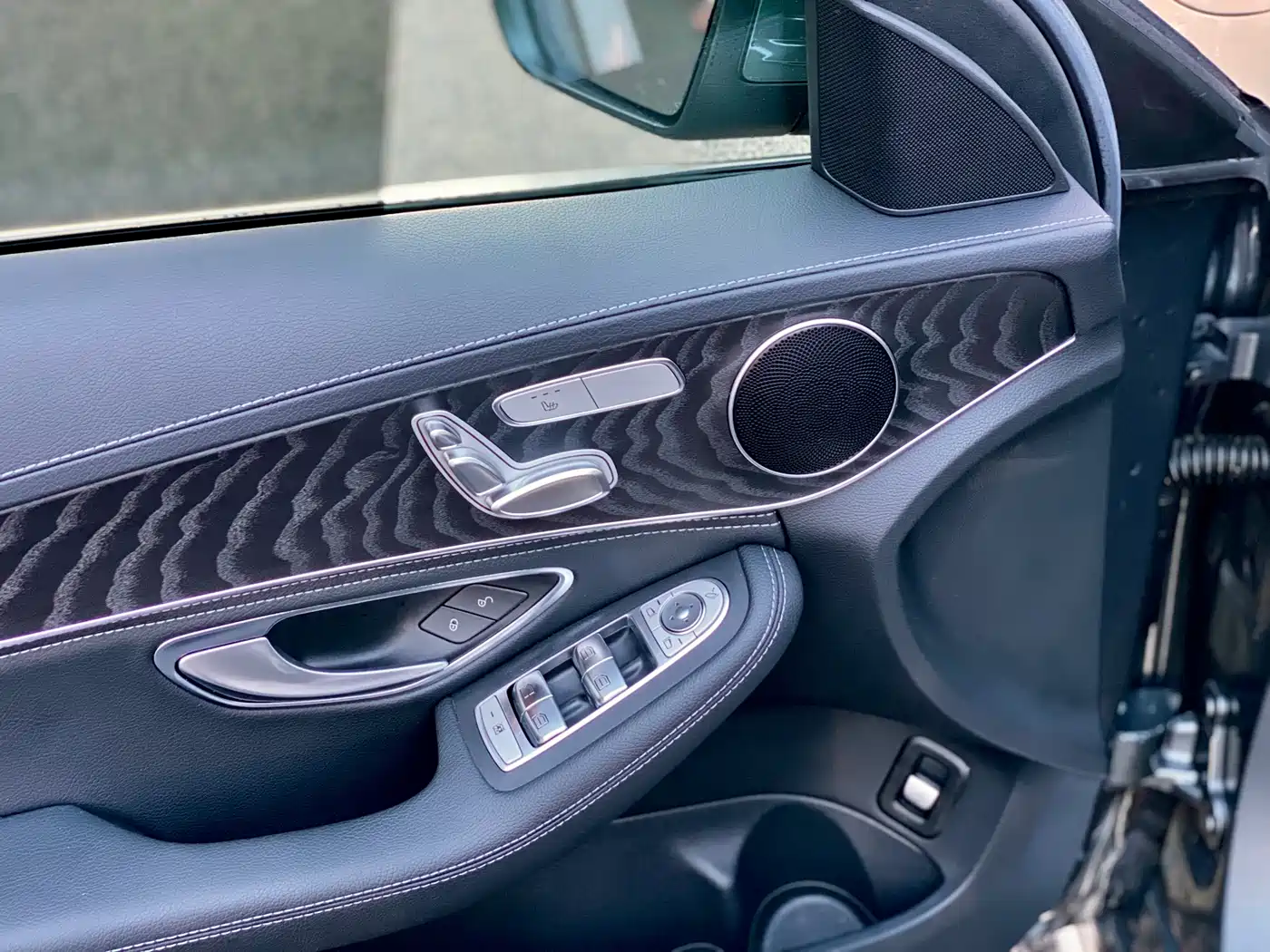 Mercedes-Benz C-Class 2019 Facelift C 260 L Sport фото 12
