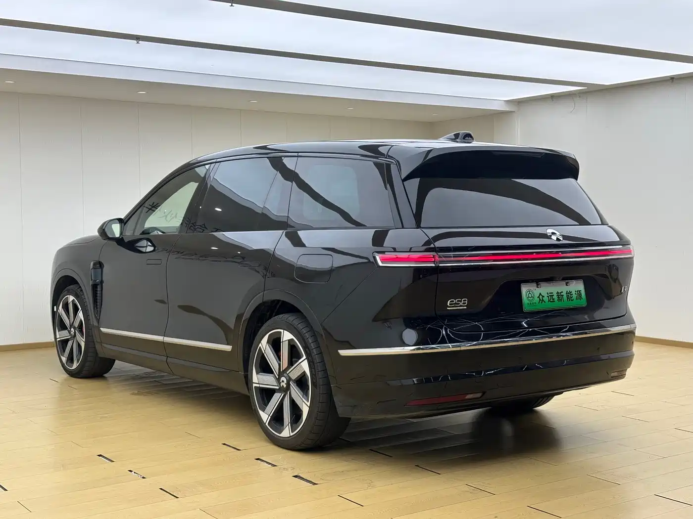NIO ES8 2026