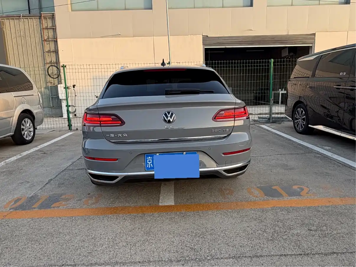 Volkswagen FAW-Volkswagen CC 2024 Shooting Brake 380TSI Hunter's Heart Public Sharing Edition фото 4