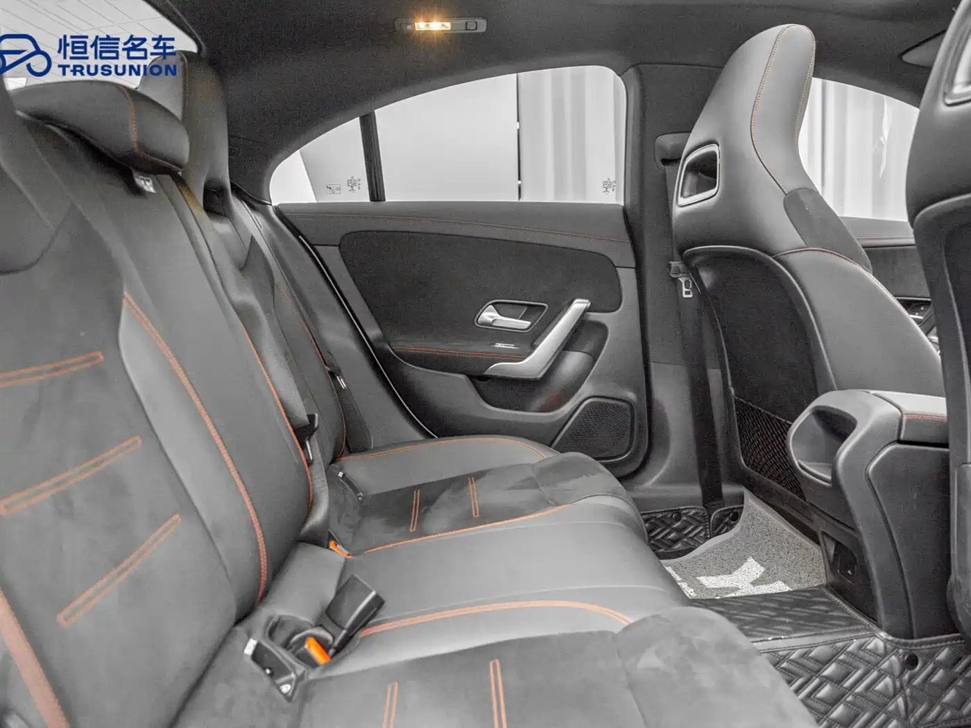Mercedes-Benz CLA (Import) 2021 CLA 200 фото 16