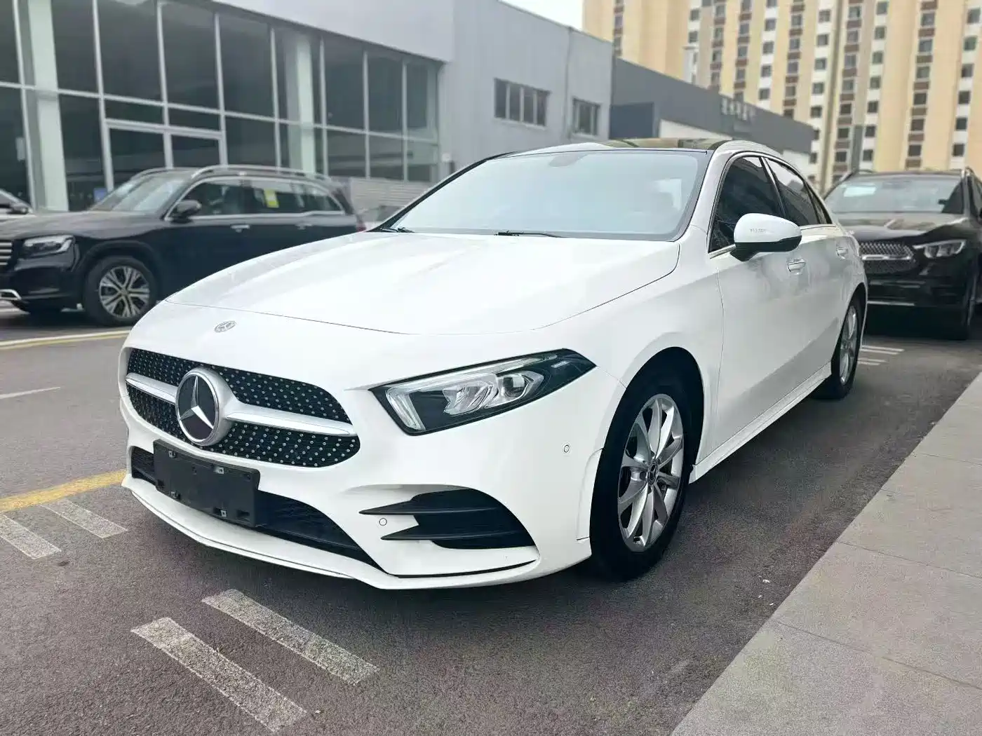 Mercedes-Benz A-Class 2019 A 200 L Sport Sedan