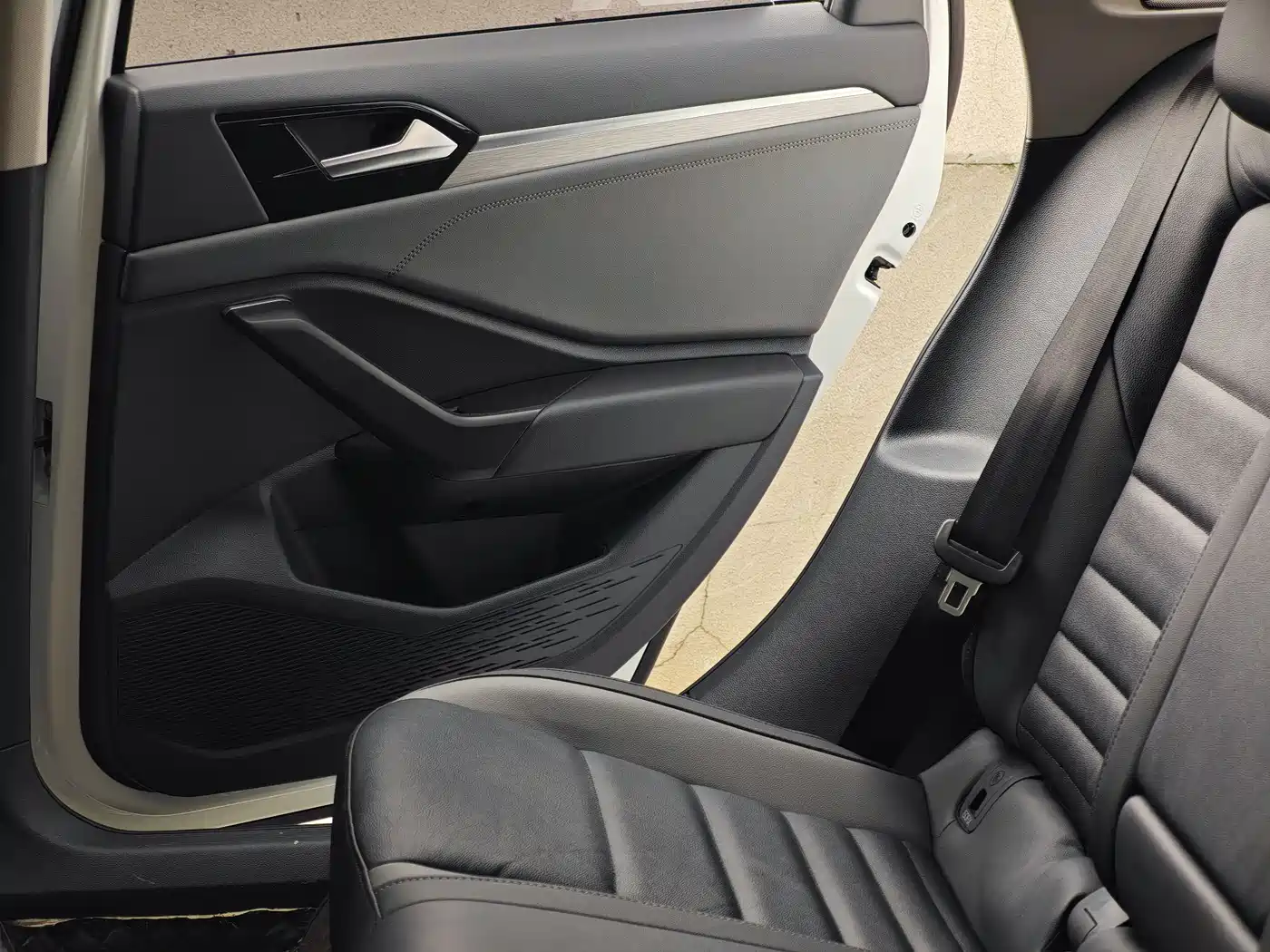 Volkswagen Sagitar 2021 200TSI DSG Comfort Smart Edition фото 14