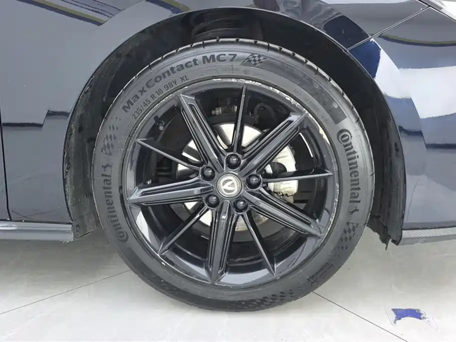 CHANGAN UNI-V