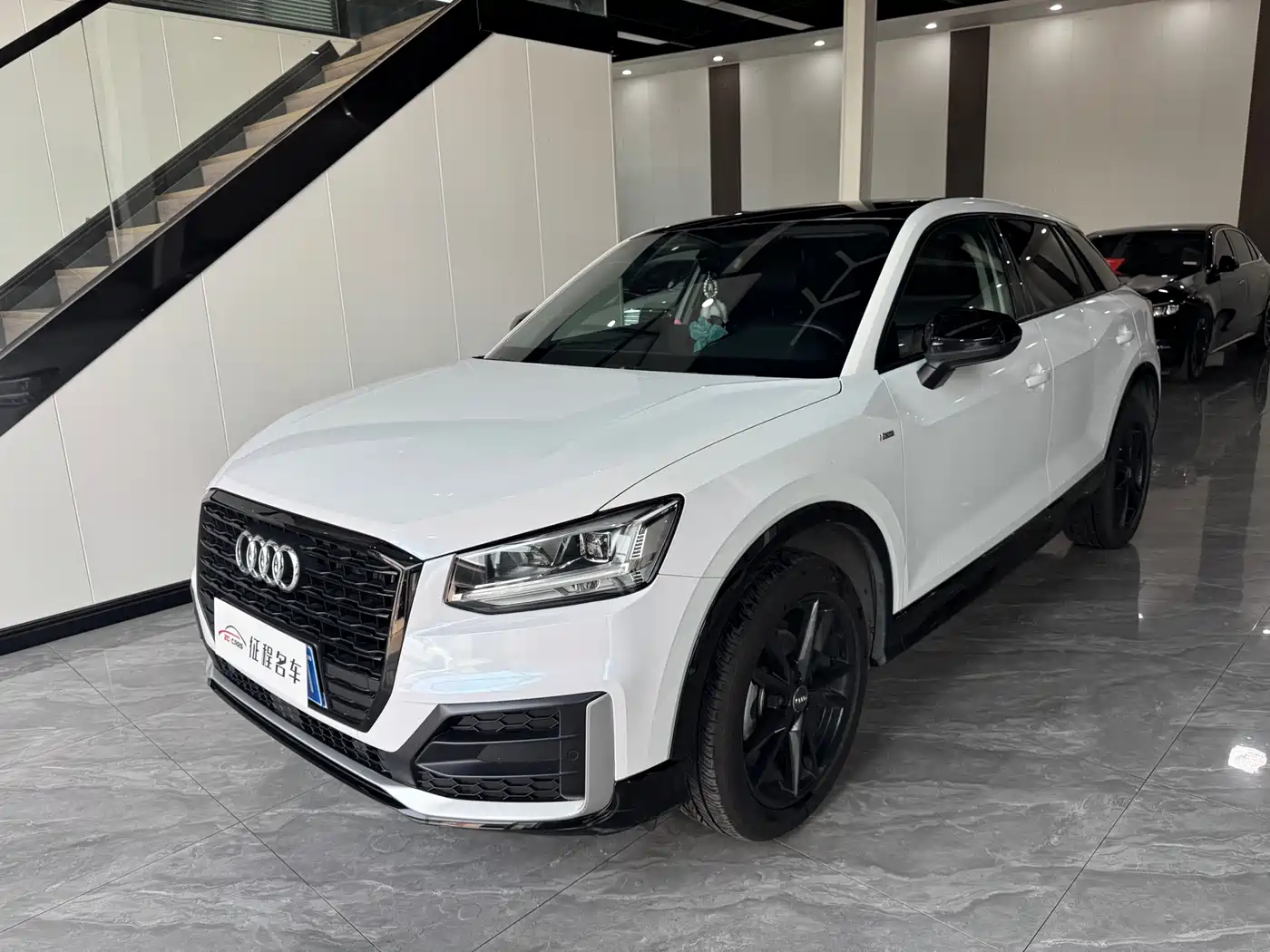 Audi Q2L 2020 35 TFSI Progressive Dynamic Model