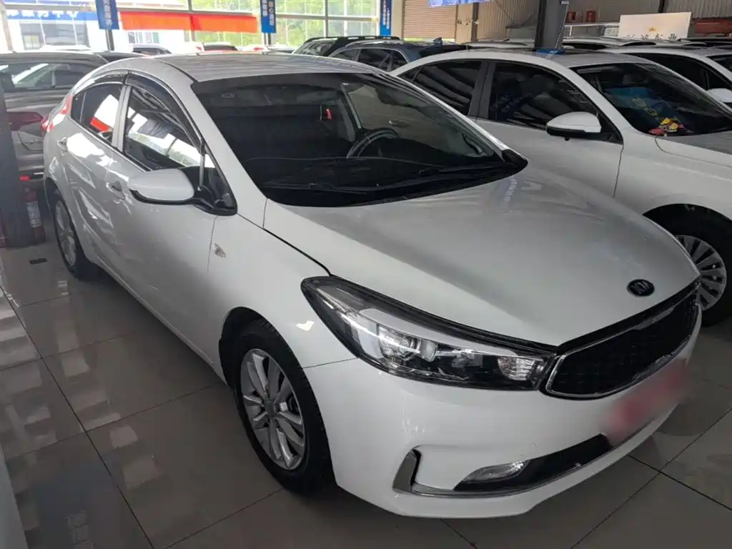 Kia K3 2016 1.6L Automatic GL фото 4