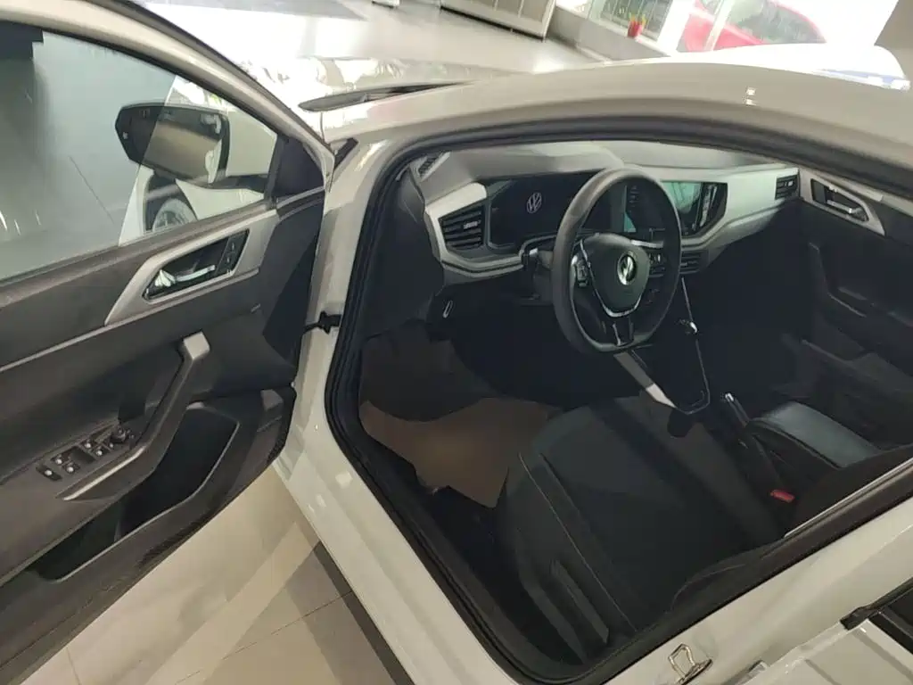 Volkswagen Polo 2024 2023 Facelift Plus 1.5L Auto Joyful Living Edition