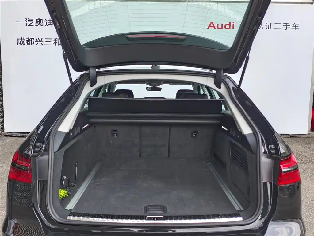 Audi A6 (Import) 2025 allroad quattro Explorer 55 TFSI Premium Off-Road фото 21