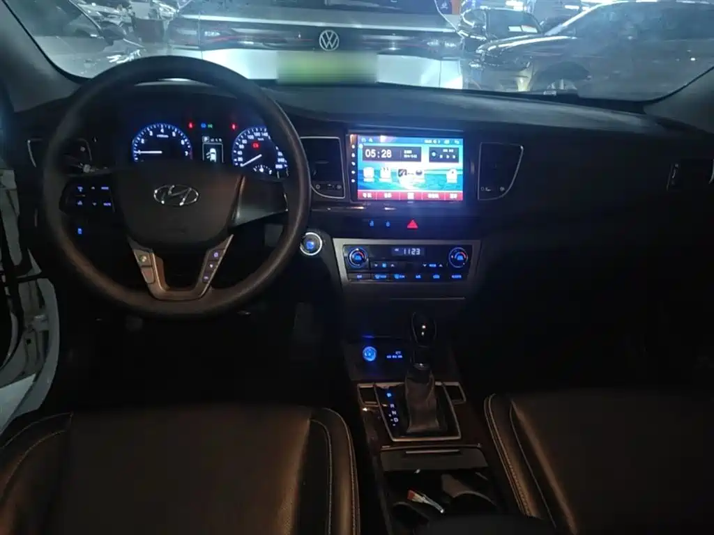HYUNDAI NAME PICTURE
