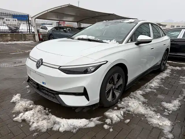 VOLKSWAGEN ID.7 VIZZION