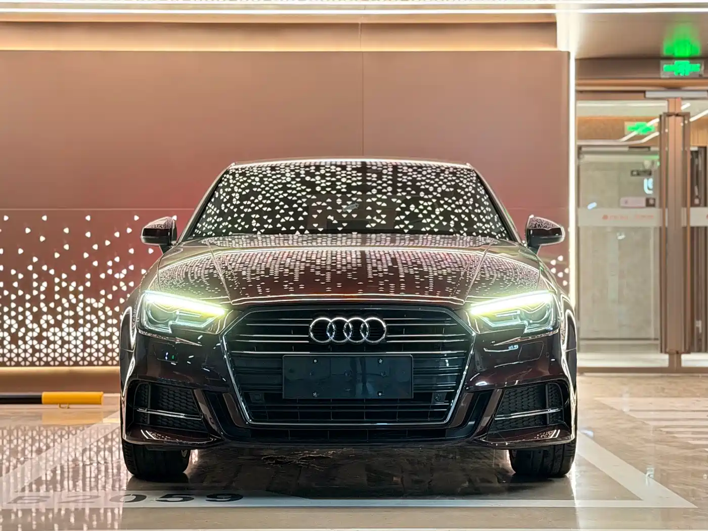Audi A3 2018 30th Anniversary Limousine 35 TFSI Fashion фото 2